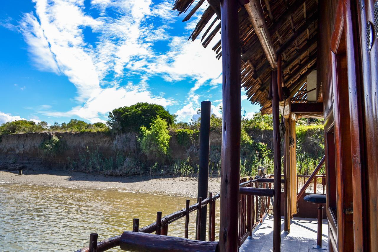 Maggie May House Boat - Colchester - 5Km From Elephant Park Екстериор снимка